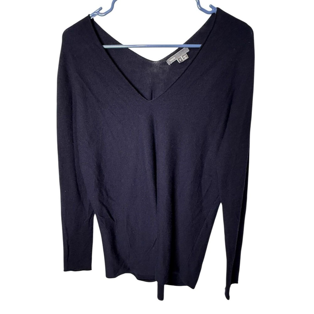 Vince Navy Size S V-Neck Long Sleeve Sweater